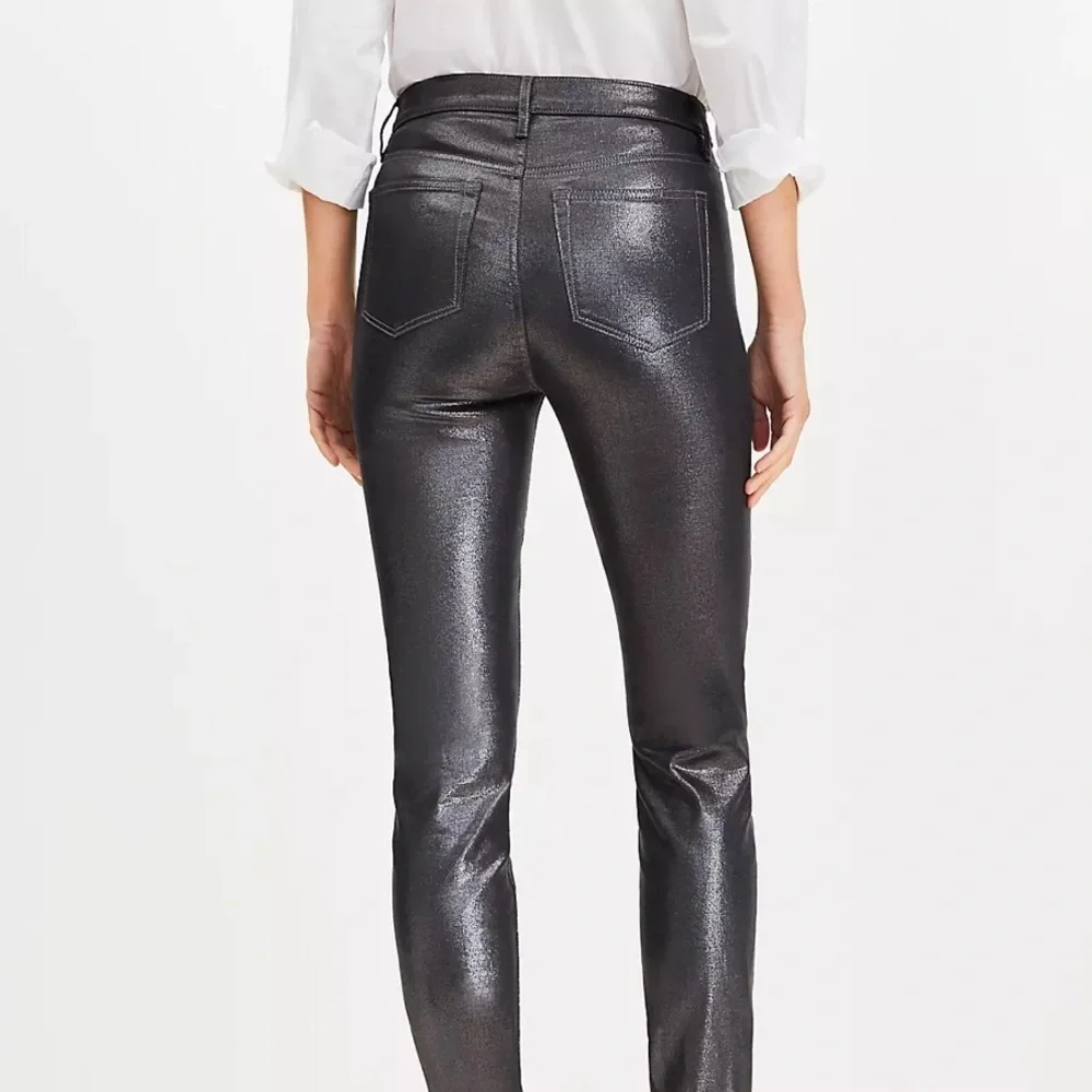 LOFT metallic shimmer